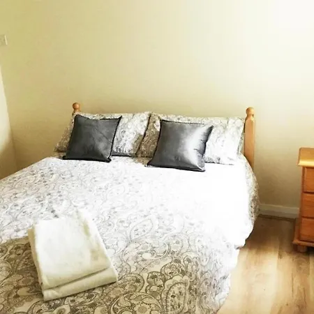 Habitación en casa particular Private Bedrooms At Student Rahoon Galway