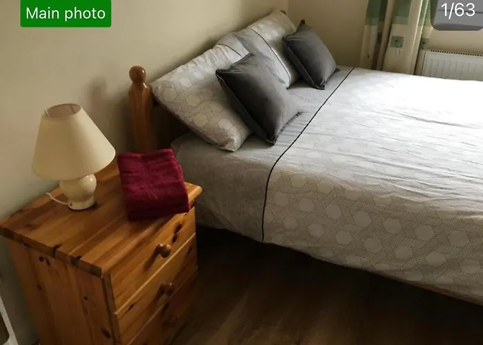 Private Bedrooms At Student Rahoon 民宿 戈尔韦