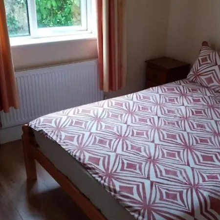 Private Bedrooms At Student Rahoon *