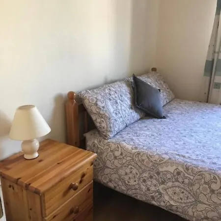 Private Bedrooms At Student Rahoon 戈尔韦