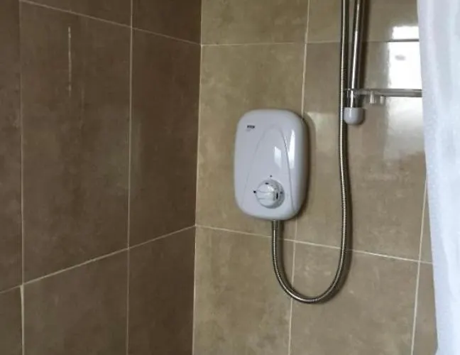 Private Bedrooms At Student Rahoon