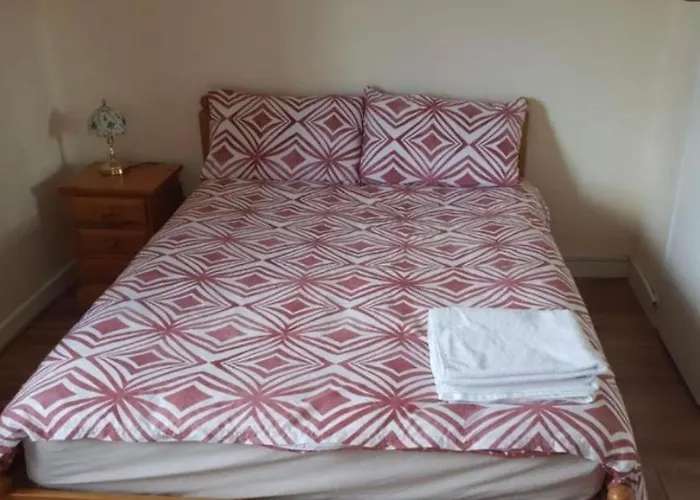 Private Bedrooms At Student Rahoon