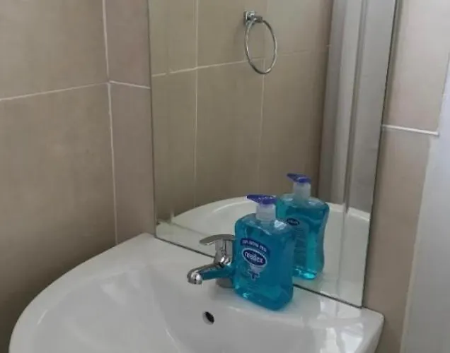 Private Bedrooms At Student Rahoon